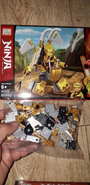 Lắp ráp 1 hộp LegoNinja Rôbot 61020 có nhiều chi tiết bằng nhựa ABS