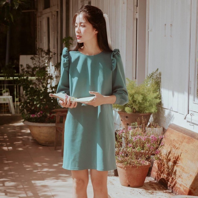 Váy oyster and snail xs