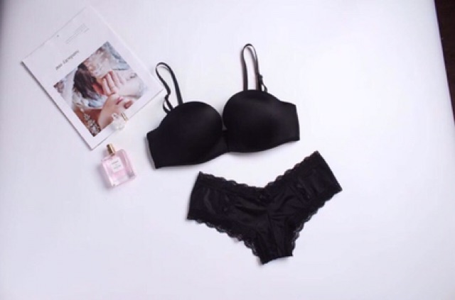 Bộ đồ lót ko gọng siêu đẩy