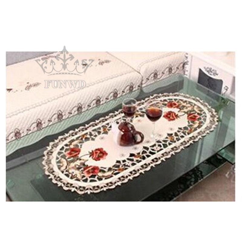 Khăn trải bàn phối ren phong cách vintage