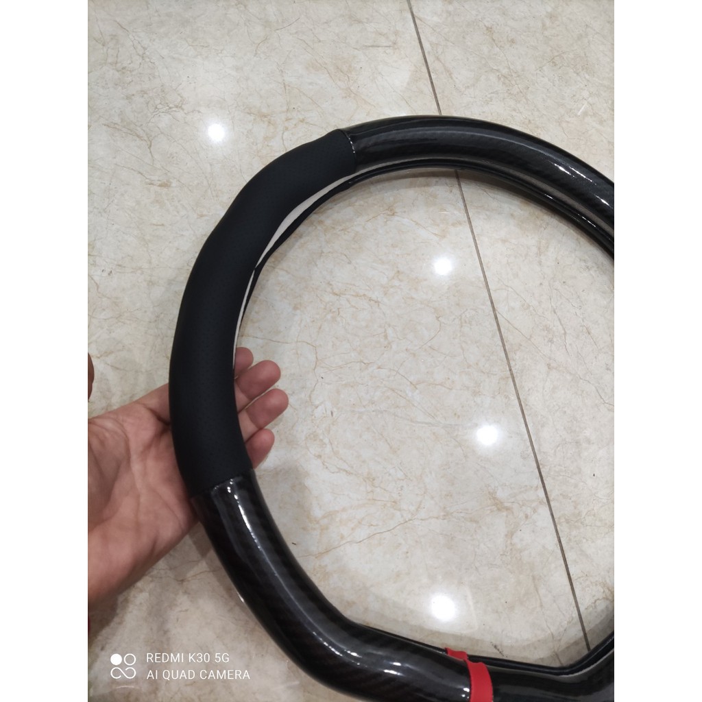 Bọc Vô Lăng, Bọc Tay Lái Chữ D Mẫu Carbon, Size M, Đường kính 38 cm lắp cho xe Seltos, Suzuki XL7, Almera..