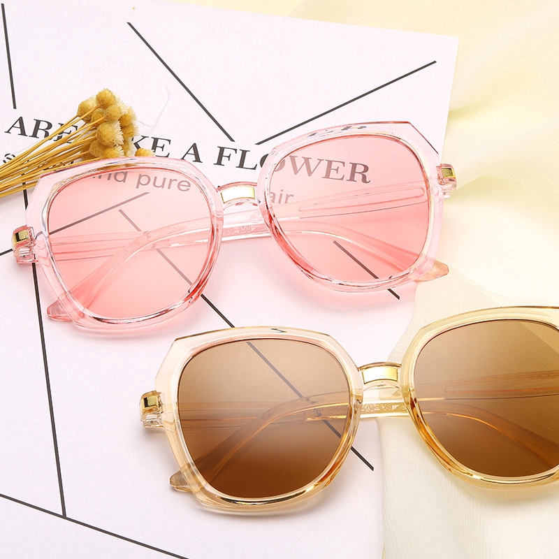 Kính mát thời trang Hàn Quốc thiết kế cho nam nữ