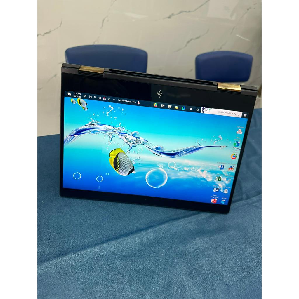 Laptop HP Spectre X360 gập xoay 360 độ