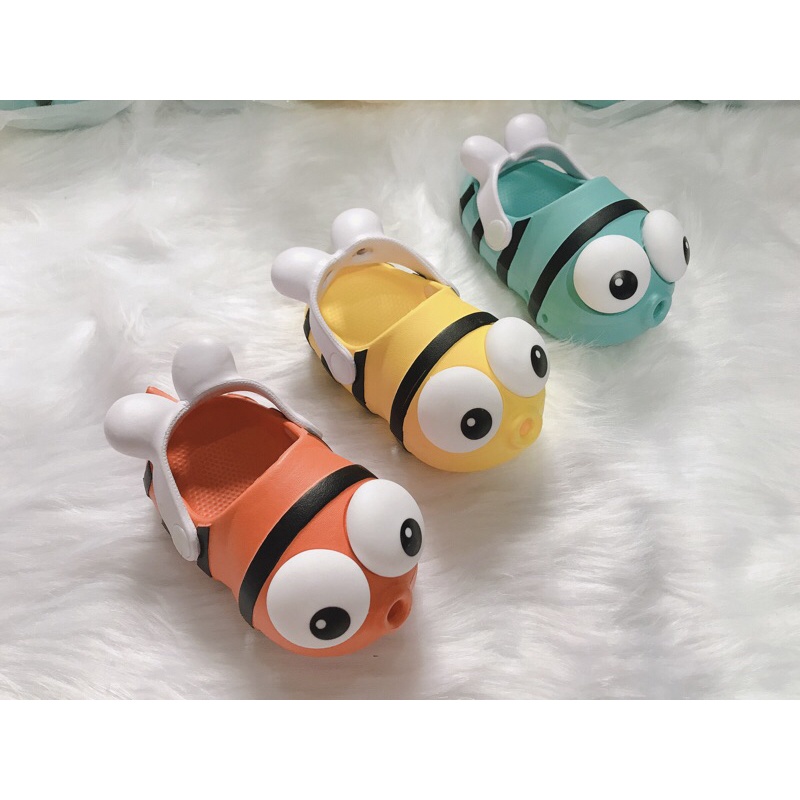 Dép rọ chất liệu EVA siêu nhẹ an toàn cho bé trai và gái đi hàng ngày, đi biển siêu dễ thương💕