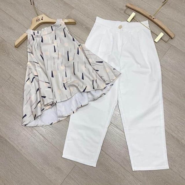 Sỉ Sét yếm quần trắng