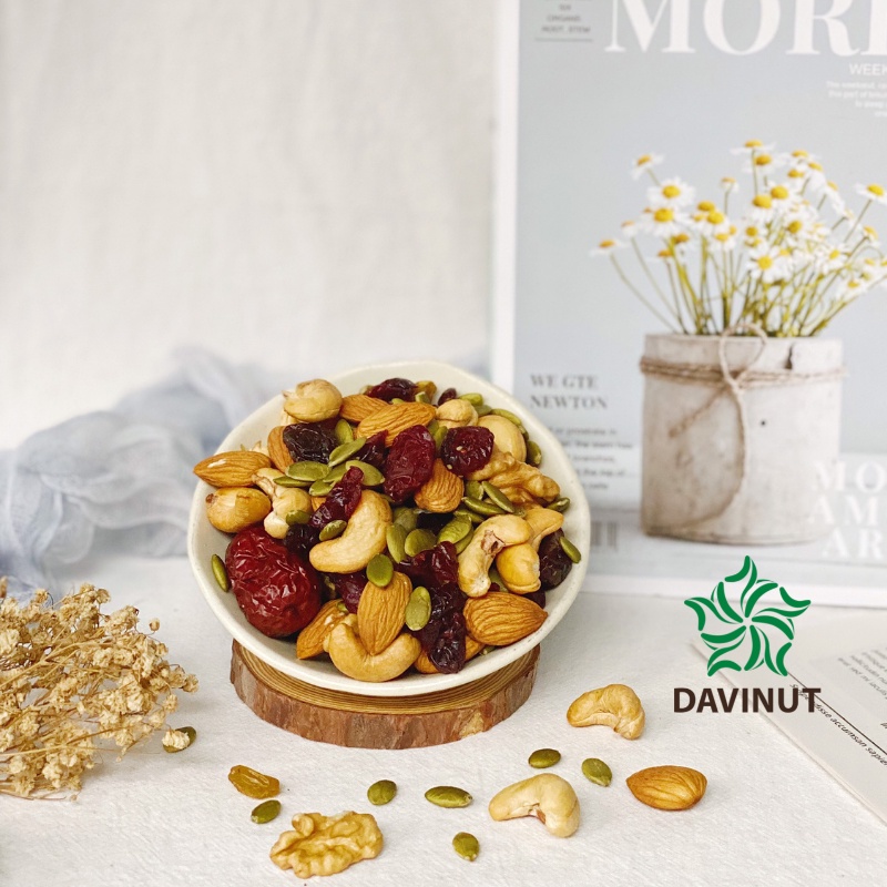 Hạt dinh dưỡng Davinut mix trái cây thập cẩm 9 loại 500g, 4 hạt ngũ cốc ăn kiêng và 5 hoa quả sấy khô giảm cân