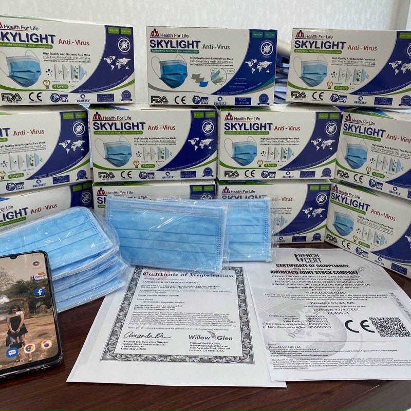 Khẩu trang y tế 4 lớp Skylight - (Hộp 50 cái)
