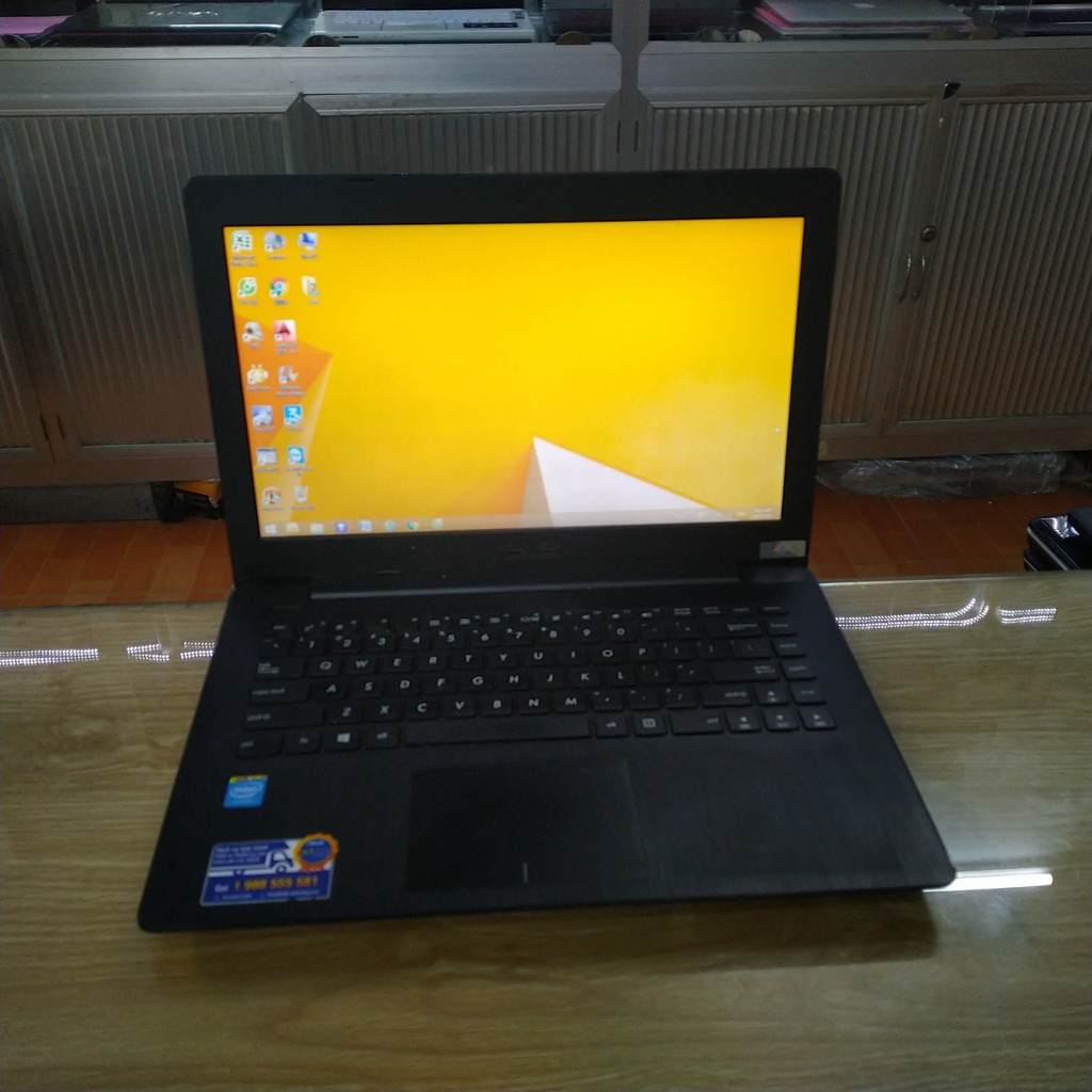 Laptop Asus x453 chip Intel n2830 RAM 2GB ổ 500gb máy mỏng thời trang đẹp nguyên tem