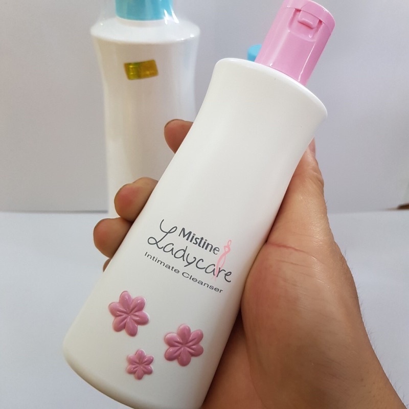 dung dịch vệ sinh phụ nữa mistine Thái Lan 400ml