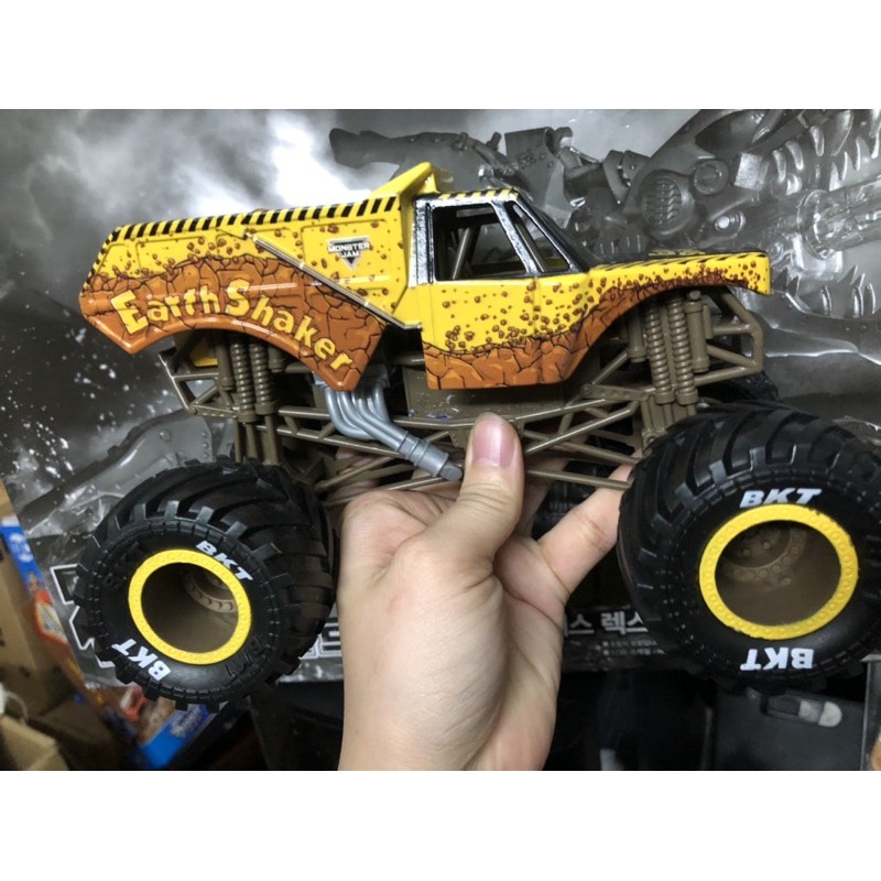 Series Xe Monster Jam 1:24 cực ngầu