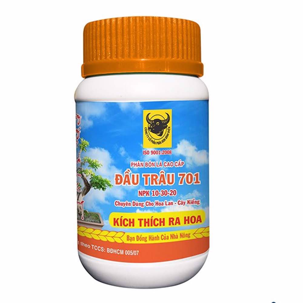 Phân Bón Lá Cao Cấp Đầu Trâu MK 701