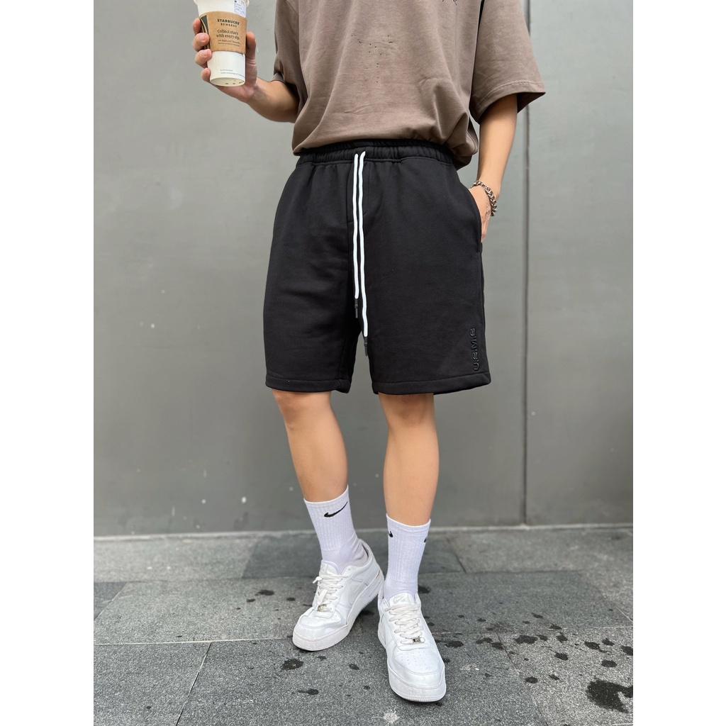 Quần short thun nam nữ UN UN MEO MEO Chất liệu nỉ chân cua với họa tiết thêu nổi chỉ cùng màu LOGO U2M2