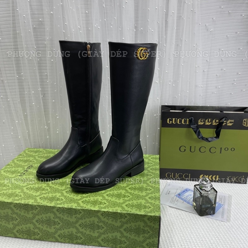 Bốt gc da trơn fullbox kèm tag chữ vàng