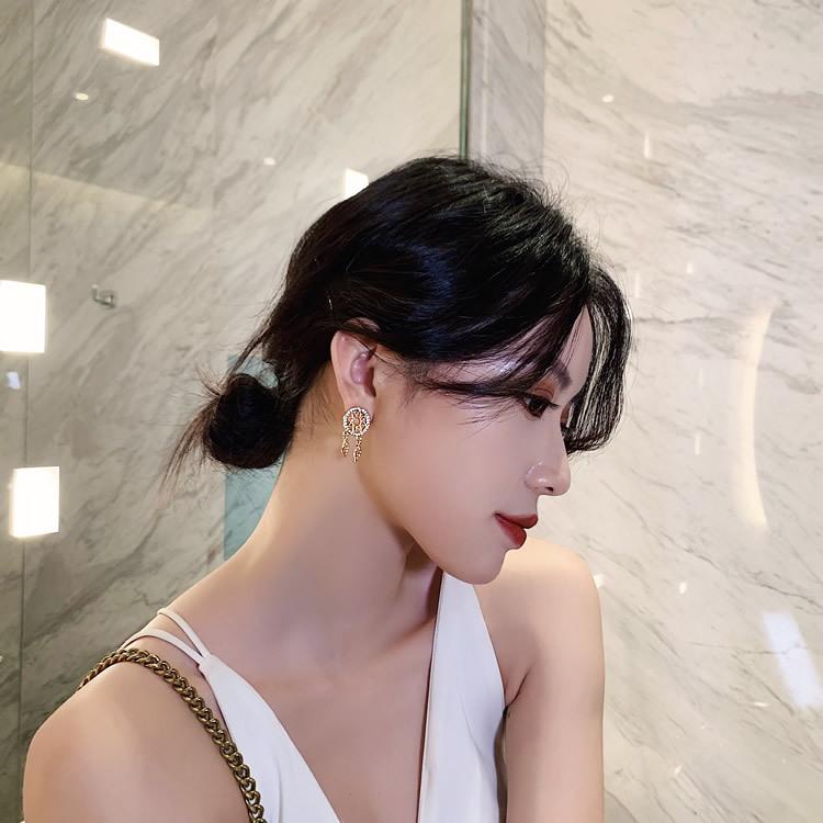 Khuyên Tai Dáng Dài Họa Tiết Độc Đáo Phong Cách Hàn Quốc T16 QiQiShop