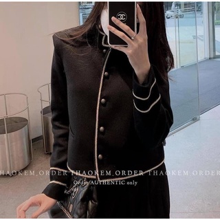 ✨bán sỉ✨áo dạ đen viền cúc cổ