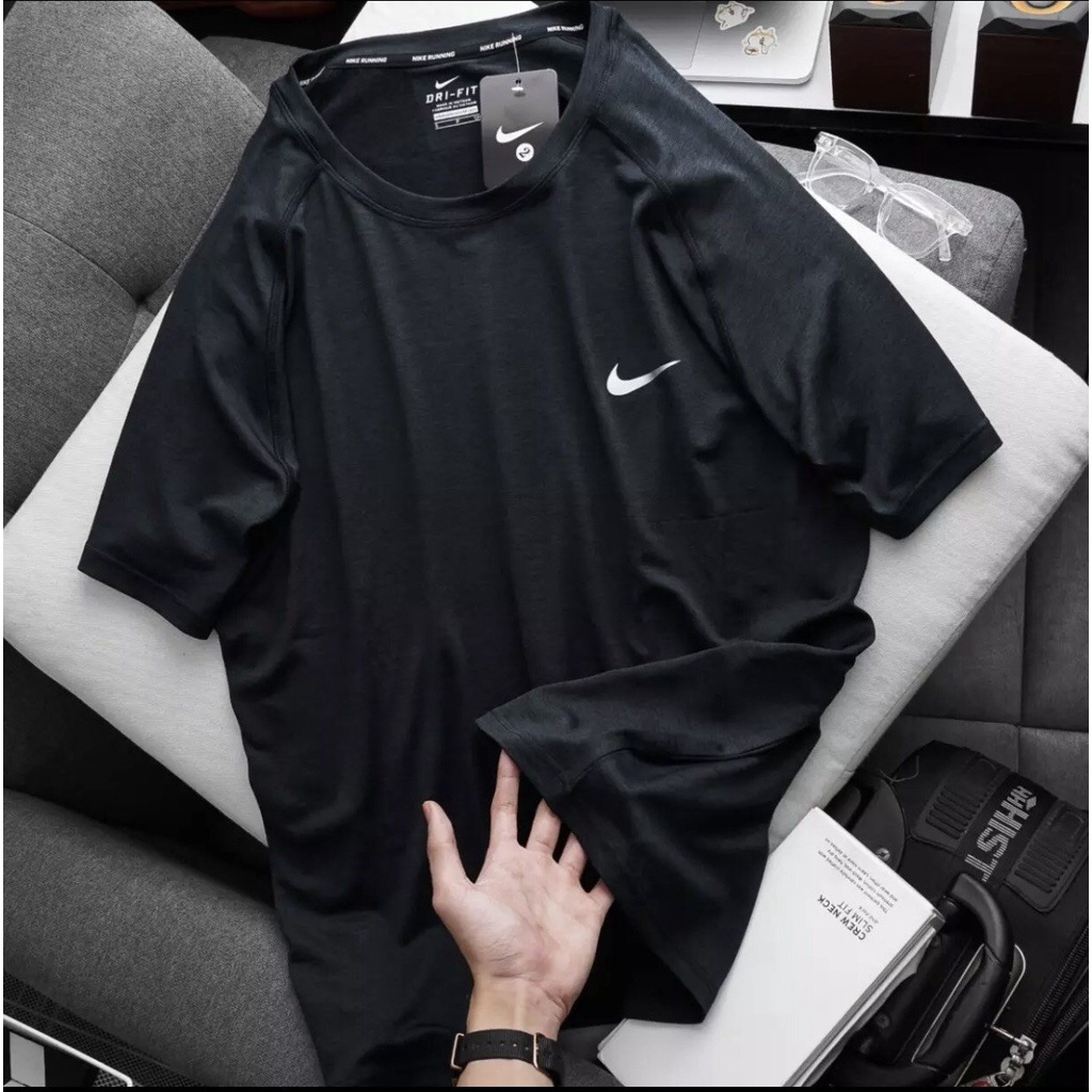 Áo thun nam Donavy (Vải Đốm) cổ tròn có nhiều màu