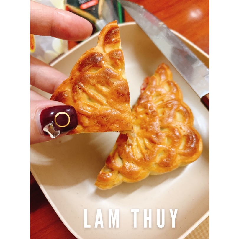 Bánh trung thu cổ truyền Lâm Thủy vỏ mềm - Đầy đủ 8 vị đảm bảo vệ sinh an toàn thực phẩm