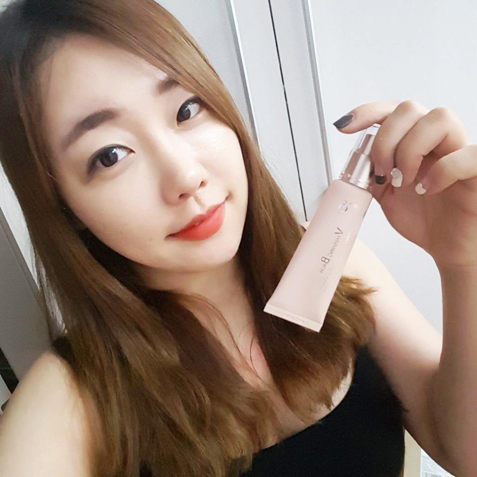 Kem Dưỡng Trắng 9Wishes VB  Glow Tone Up Cream