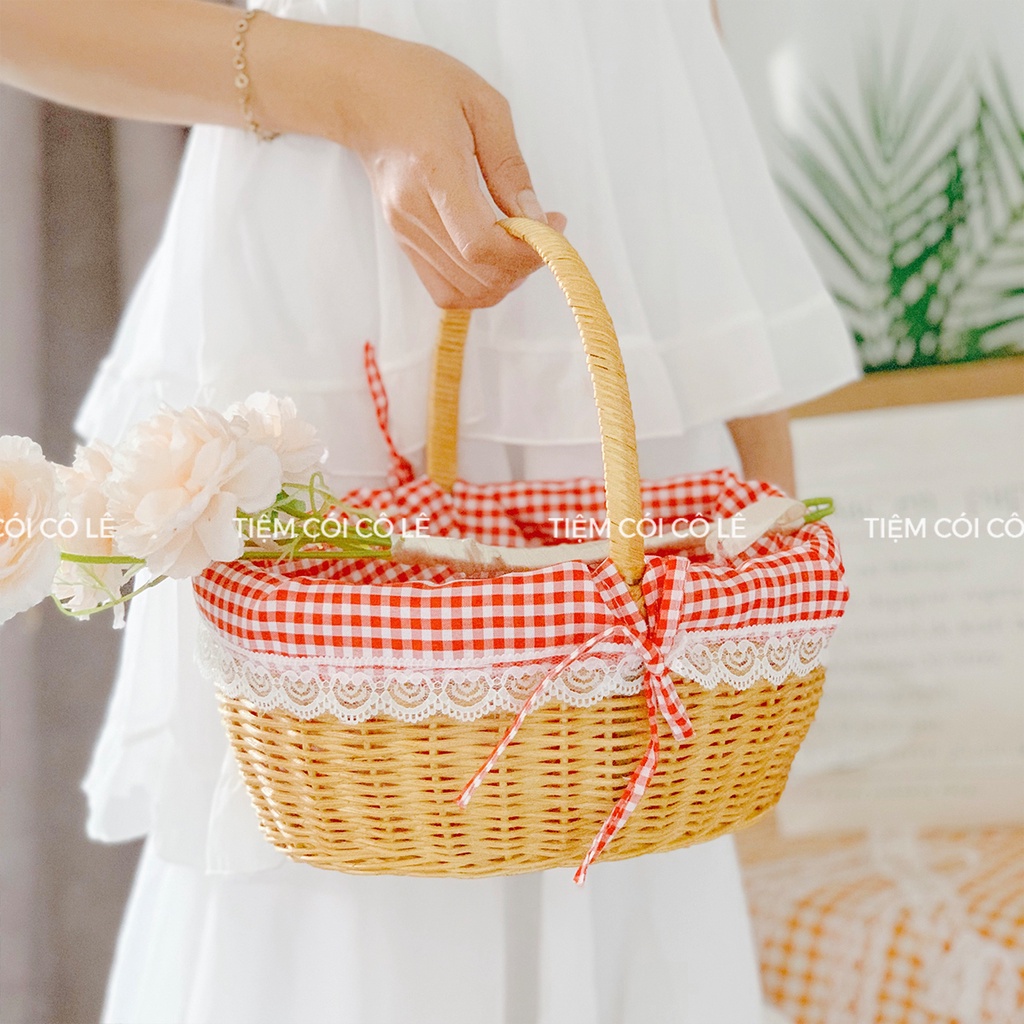 Giỏ mây lót vải caro dáng elip đi picnic dã ngoại chụp ảnh siêu xinh - Tiệm Cói Cô Lê