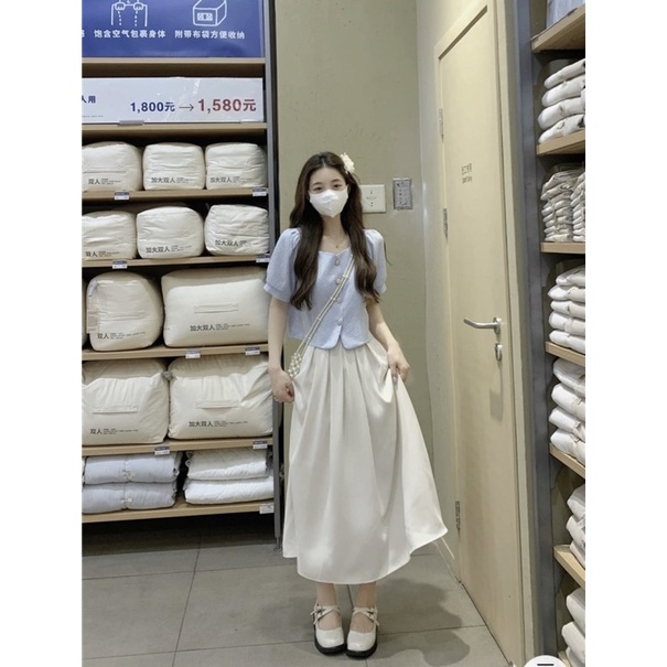 SET ÁO XANH CROPTOP CỔ VUÔNG PHỒNG + CHÂN VÁY MIDI TRẮNG