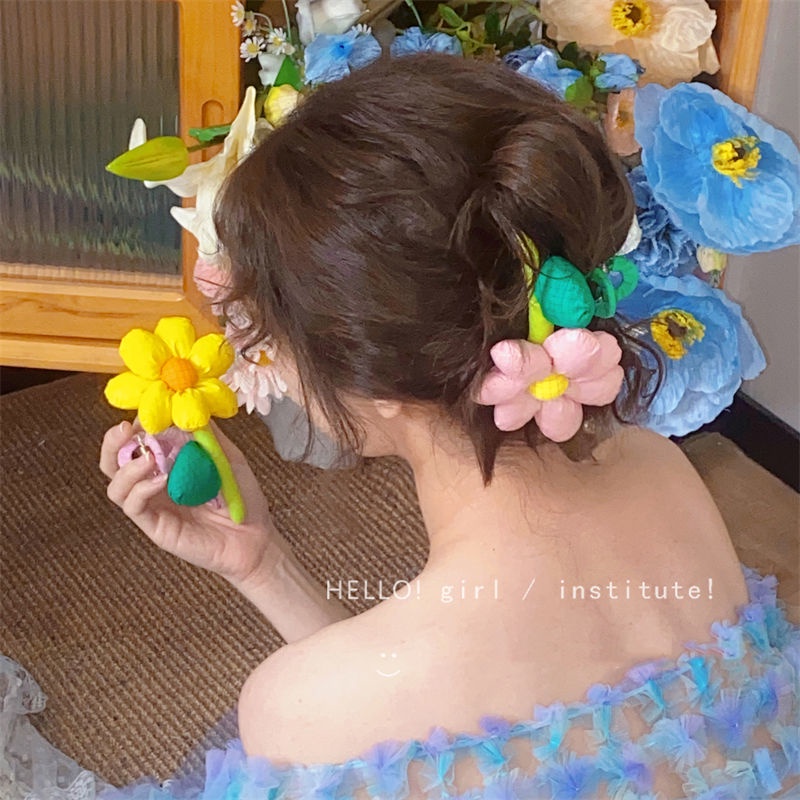 Kẹp Tóc Một Bên Hình Hoa Phong Cách Hàn Quốc Năm Mới Cho Nữ