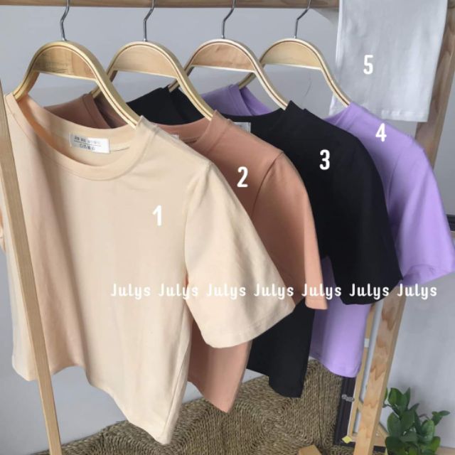 Áo thun croptop cổ tròn cộc tay