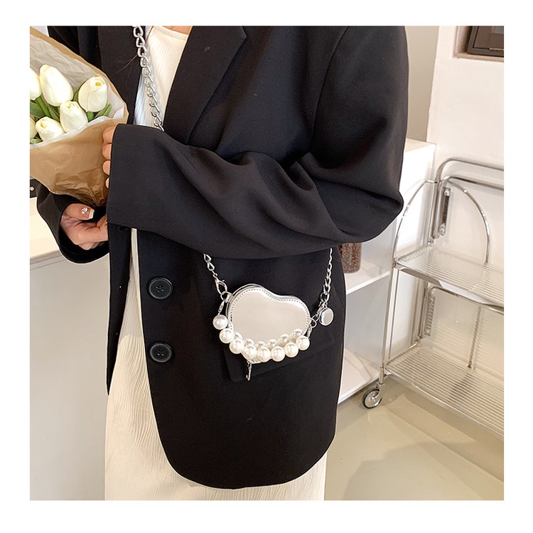 Túi Đeo JASMIN NOIR Chéo Da PU Hình Trái Tim Nhỏ Phối Dây Xích Thời Trang Nữ Sành Điệu