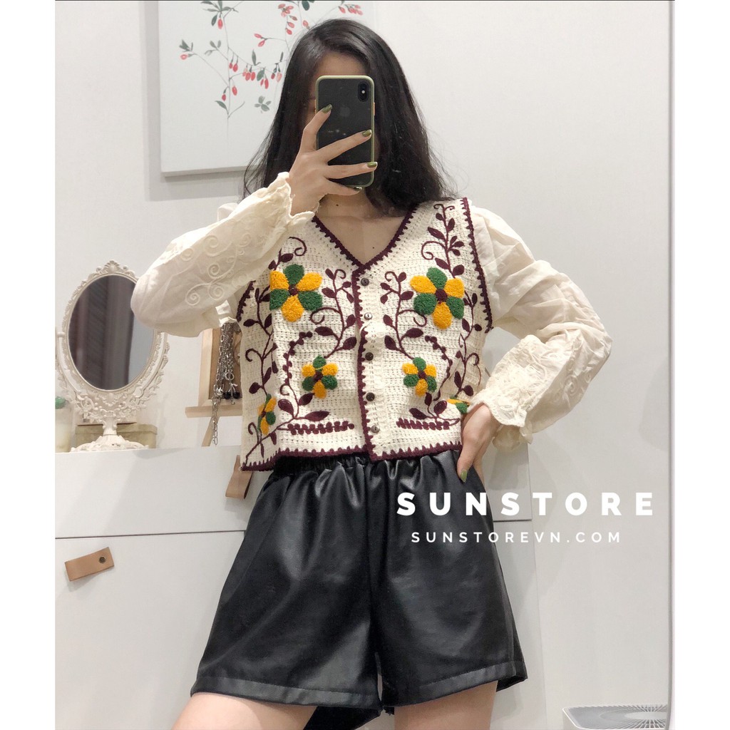 Áo kiểu croptop tay dài phong cách cổ điển thêu hoa lá Ulzzang