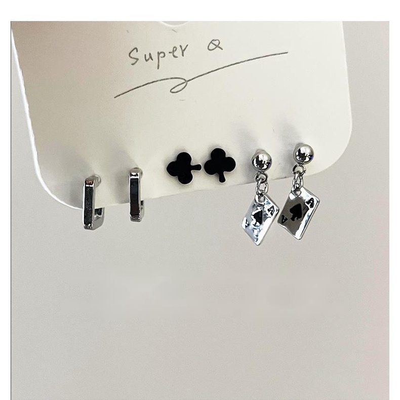 Sáu Bộ Khuyên Tai Hàn Quốc Thiết Kế Mới Ngọt Ngào Cá Tính