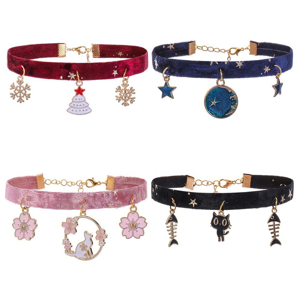 1 Vòng Đeo Cổ Hình Hoa Tuyết, Mèo Mới