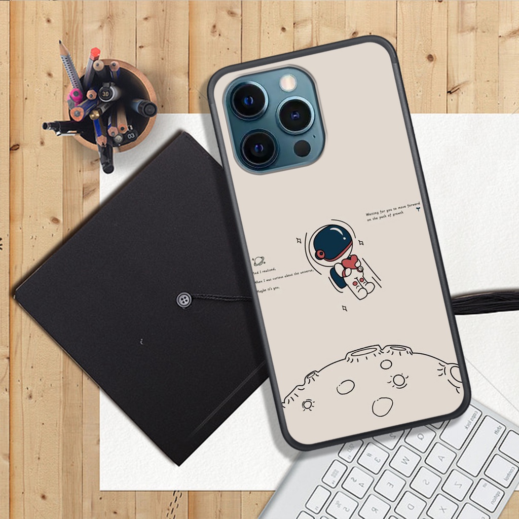 [ HOT BỎNG TAY] ỐP LƯNG IPHONE 13/3 PRO/13 MINI/13 PROMAX, IN HINH CHIBI PHI HÀNH GIA ĐÁNG YÊU, SIÊU CUTE.