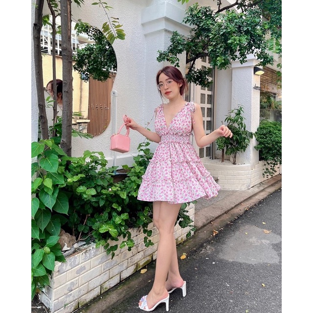 BERI DRESS đầm xẻ ngực form xoè Ebublio