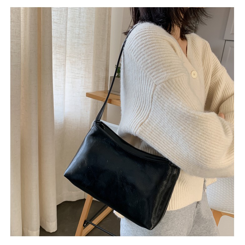 Hot trend _ Túi kẹp nách da trơn _ H13 | BigBuy360 - bigbuy360.vn