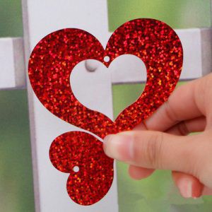 DÂY KIM TUYẾN TRÁI TIM TREO ĐUÔI BÓNG, PHỤ KIỆN TRANG TRÍ TIỆC