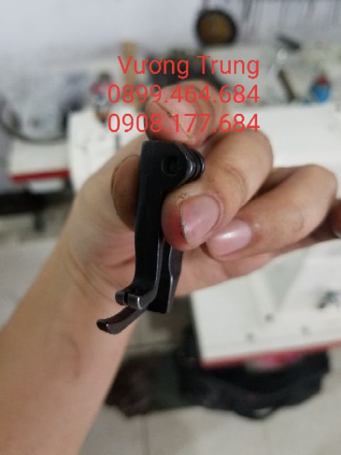 Chân vịt máy ống ngang juki 245, 246, 380