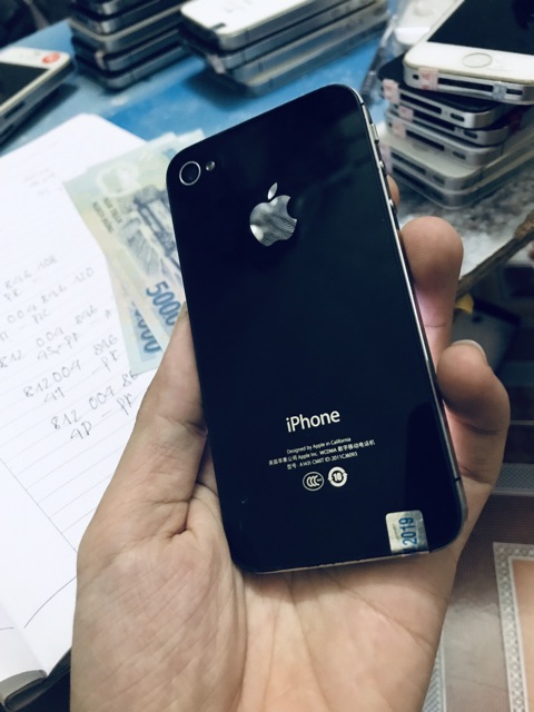 ( free ship ) siêu thanh lý điện thoại iphone 4 lắp được sim.cài sẵn facebook zalo youtube game | BigBuy360 - bigbuy360.vn