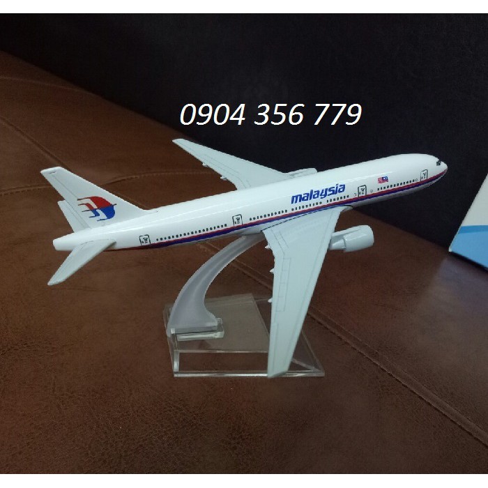 MÔ HÌNH MÁY BAY TĨNH B747 ONEWORLD MALAYSIA AIRLINES 16CM