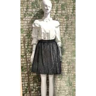 Chân váy chữ A chấm bi