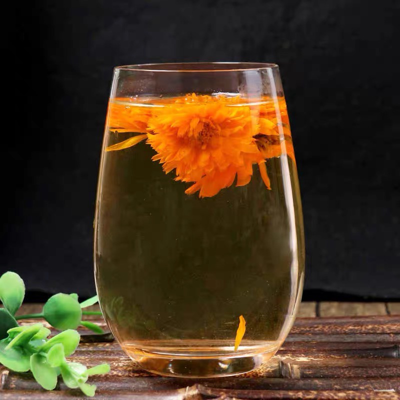 Trà Cúc calendula cam sấy lạnh giữ nguyên màu và hương vị pha trà, rửa mặt đẹp trong lẫn ngoài