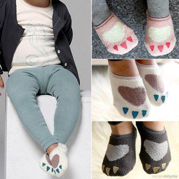 Tất nhung mềm mại chống trượt cho bé gái