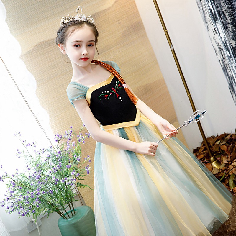 Đầm hóa trang Anna trong phim Frozen hóa trang cho bé gái