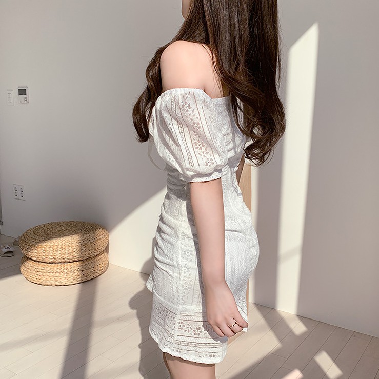 Đầm dáng ôm trắng tay ngắn Emilyshop