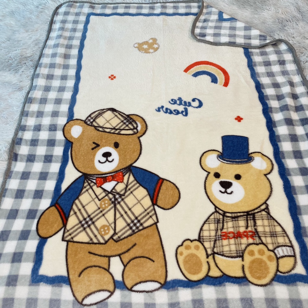 Chăn cho bé, chăn nhung tuyết chất liệu siêu mềm mịn và thoáng khí