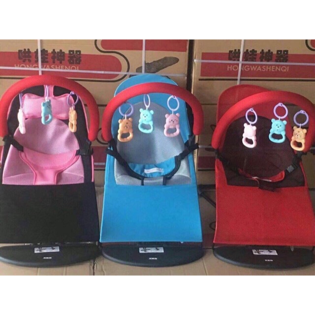 Ghế rung có đồ chơi
