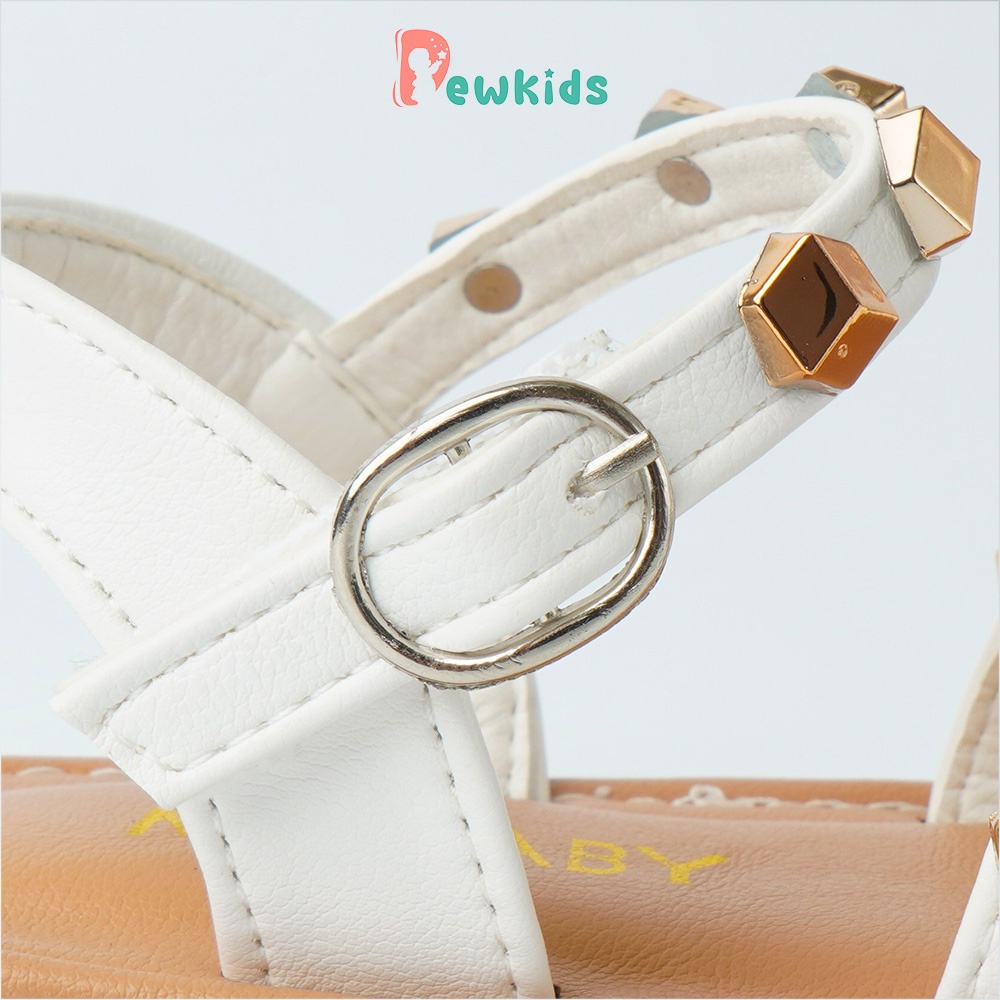 Dép sandal cho bé Dewkids đế bằng hở ngón phối đinh tán thời trang hè 2021 - TD003
