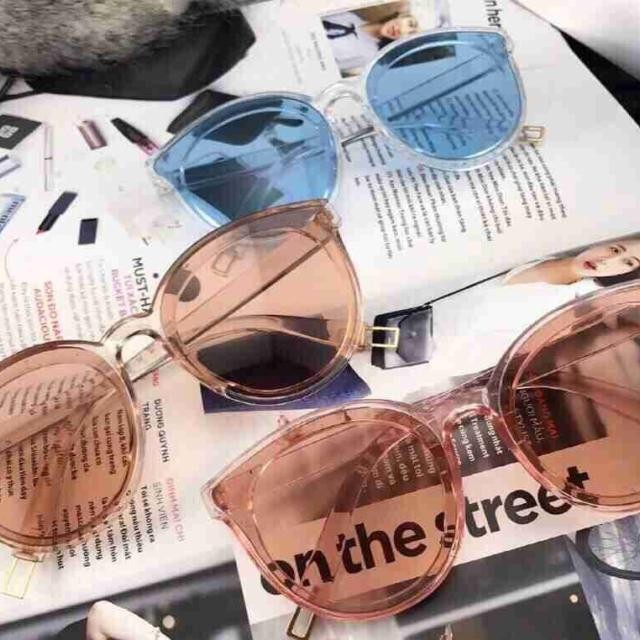Kính mắt nam nữ huyền thoại biển xanh thời trang