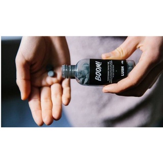 Viên đánh trắng răng Lush Toothy Tabs