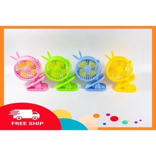 Quạt mini kẹp bàn chạy pin