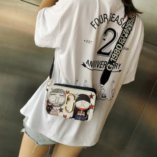 Túi đeo chéo nữ thời trang dạo phố