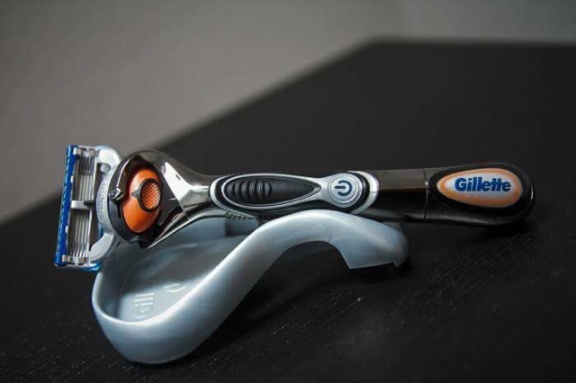 Dao Cạo Râu Gillette Fusion Pro Glide 5+1 – Nhật Bản